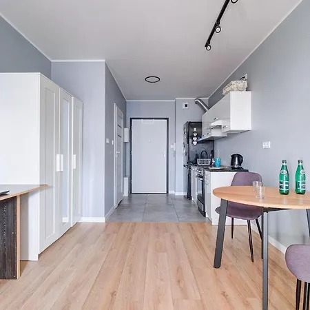 Apartment Szwedzka 4 Studio + Balcony *