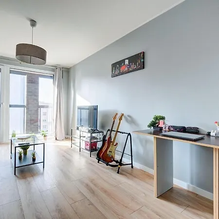 Apartamento Szwedzka 4 + Balcony Varsovia