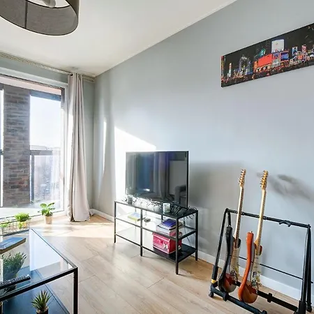 Szwedzka 4 + Balcony Appartement *